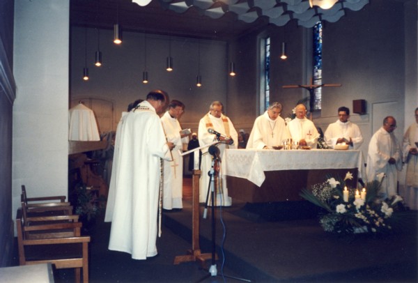 b 1993 Lustiger centenaire